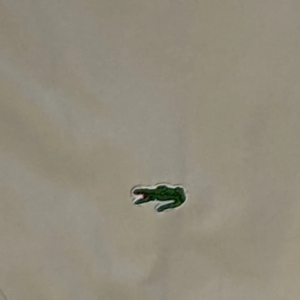 Lacoste step back